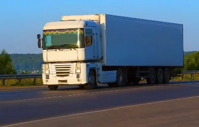 İzmir ile Uşak Arası Öğrenci Eşyası Taşıma